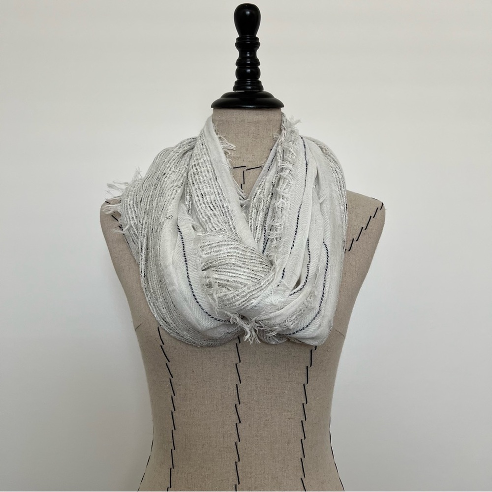 Ann Taylor Loft white black infinity scarf
